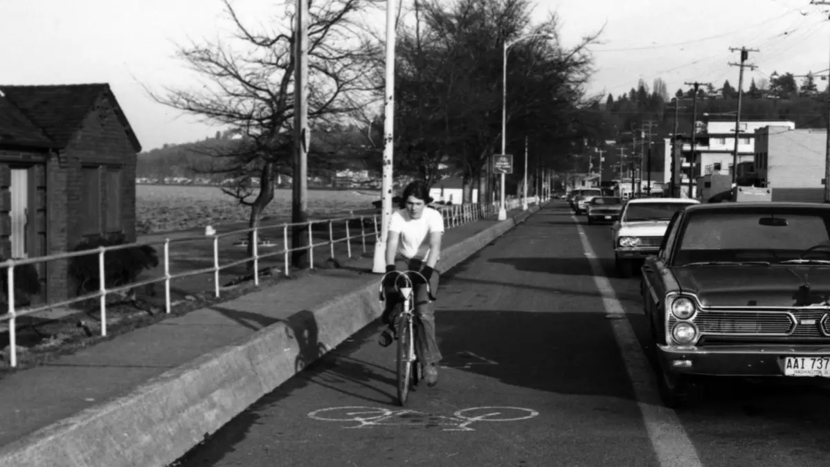 A 1967 bike lane in Davis, California.